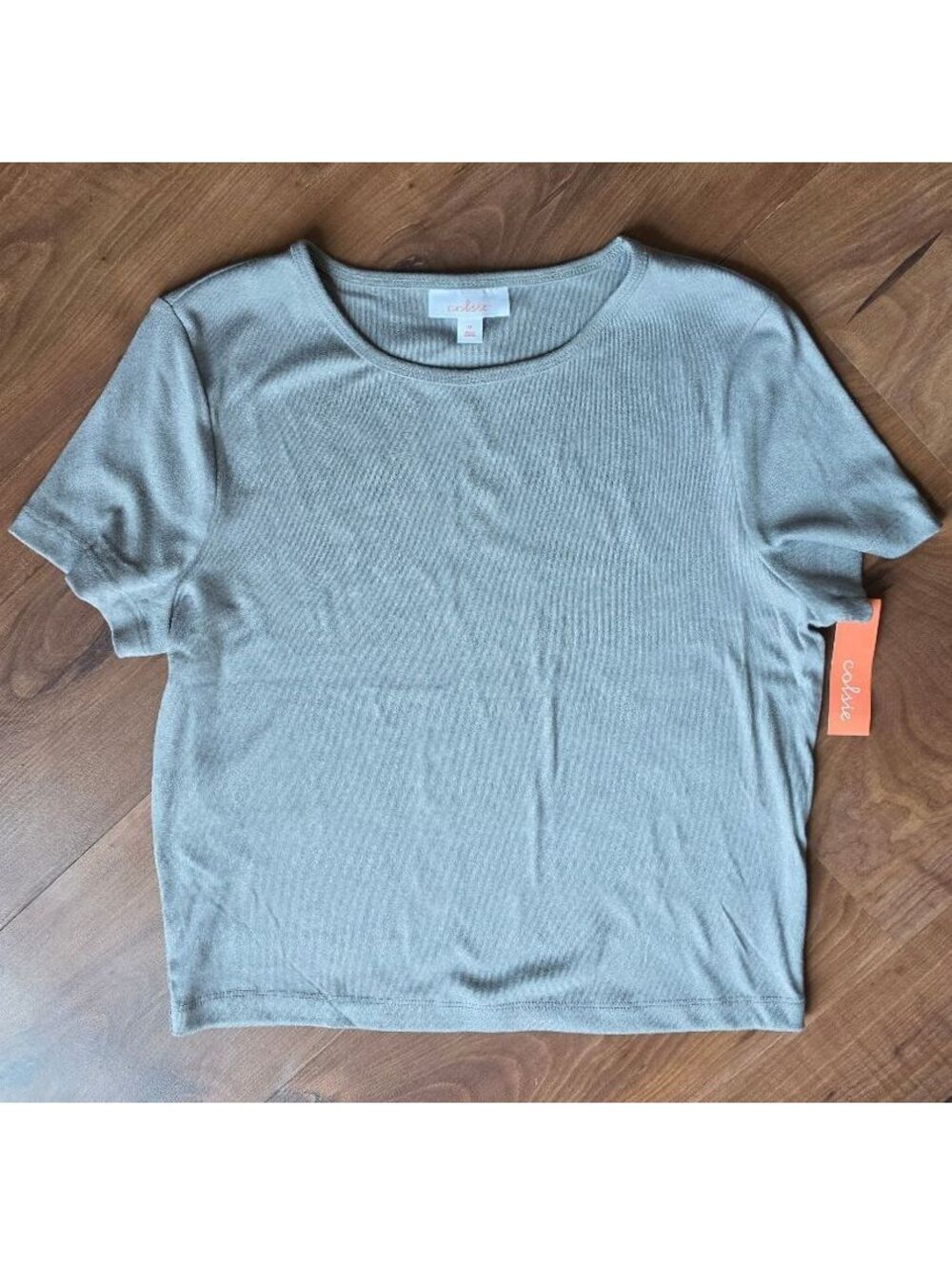 Colsie Target Gray Cropped Tee Short Sleeve Crew Neck T-Shirt Size M